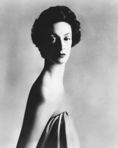 7 richard-avedon-marella-agnelli-1953