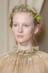 6 bisHaute-Couture-Primavera-Estate-2015-di-Valentino_image_ini_625x465_downonly