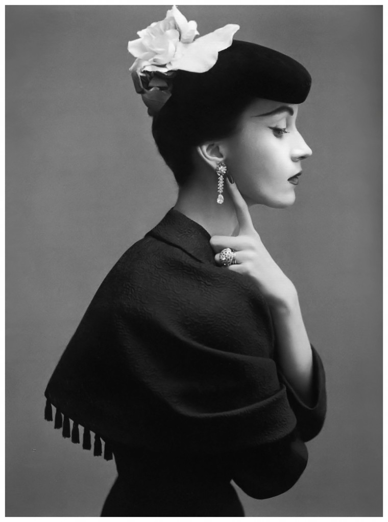 1 dovima-in-balenciaga-by-richard-avedon-1950