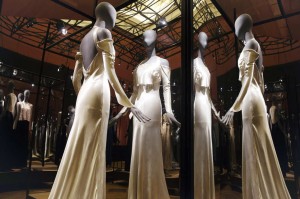 10 jeanne-lanvin-exhibit-palais-galleria.w529.h352.2x