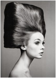 11 richard-avedon-for-vogue-us-in-the-august-1965-issue