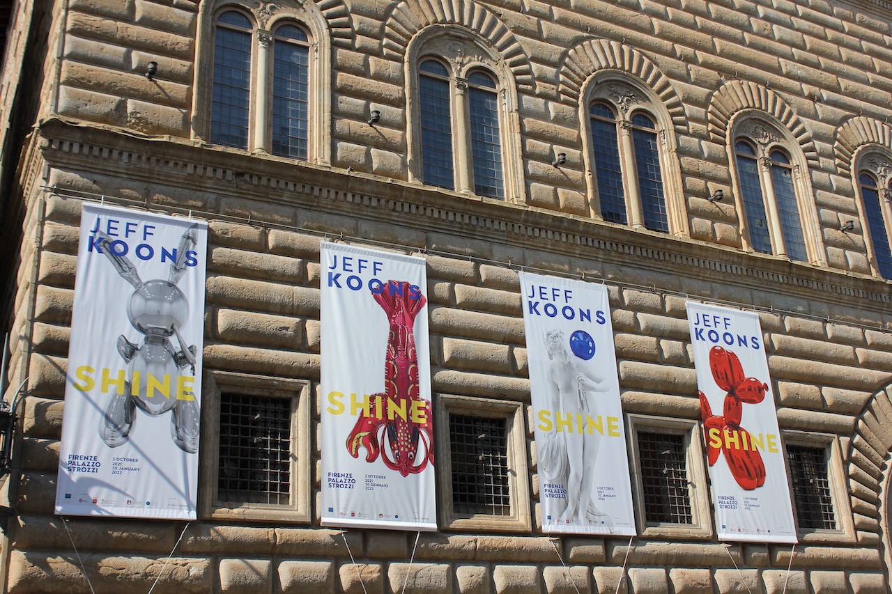 Palazzo Strozzi: Jeff Koons's Shine